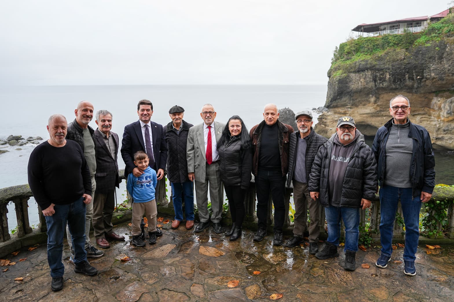 Adnan Özbilen, Hasan Çıtlak, İsmail Kansız, Ahmet Kaya, Ceyhan Murathanoğlu, Osman Çavuşoğlu, Gülsemin Küçük, Fatih Öztürk, İsmail Fandaklı, Tamer Küçük, Ayhan Pala