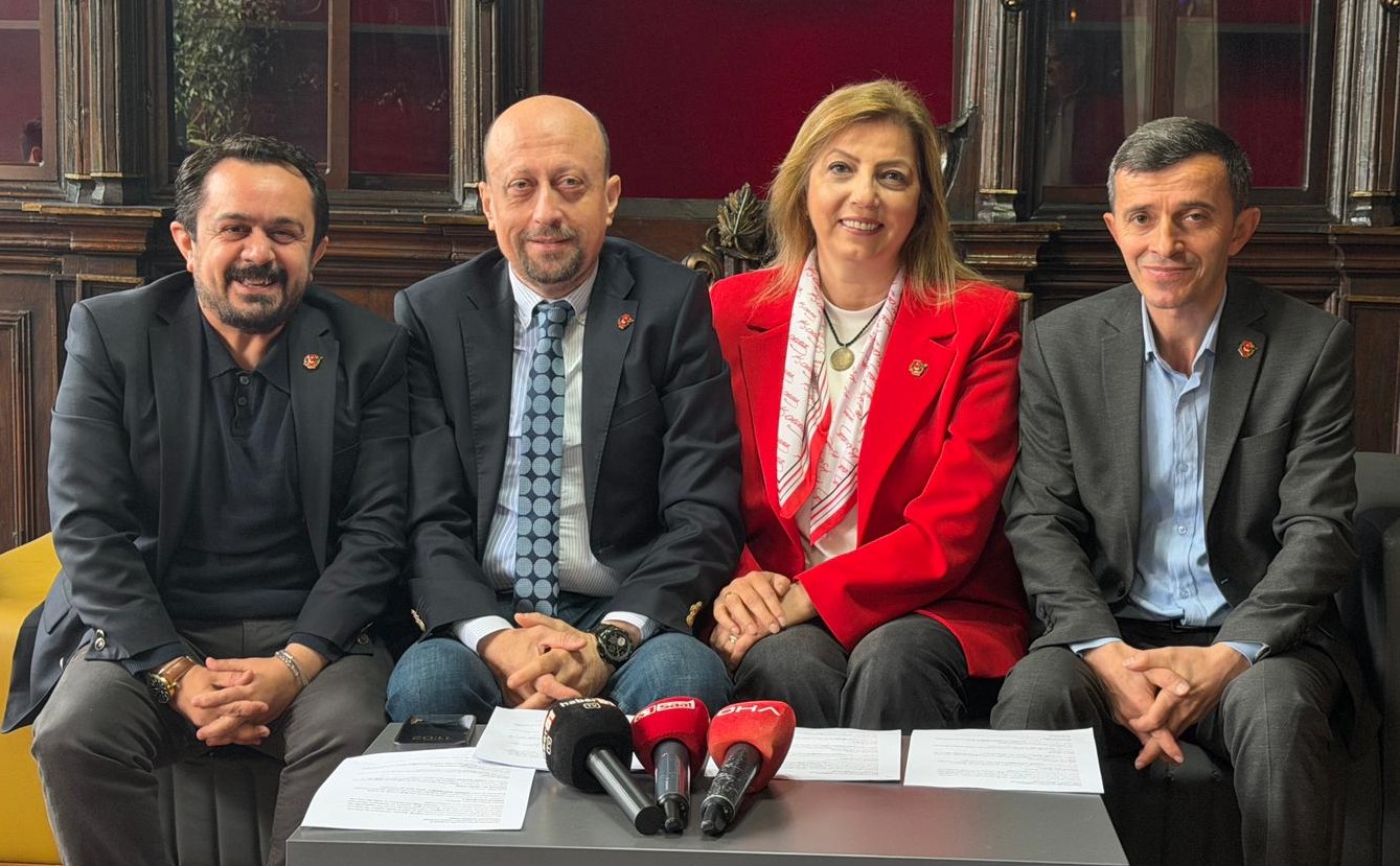 ZİYAD NEMLİ BÜYÜK ÖDÜLÜ OSMAN ÇAVUŞOĞLU'NA