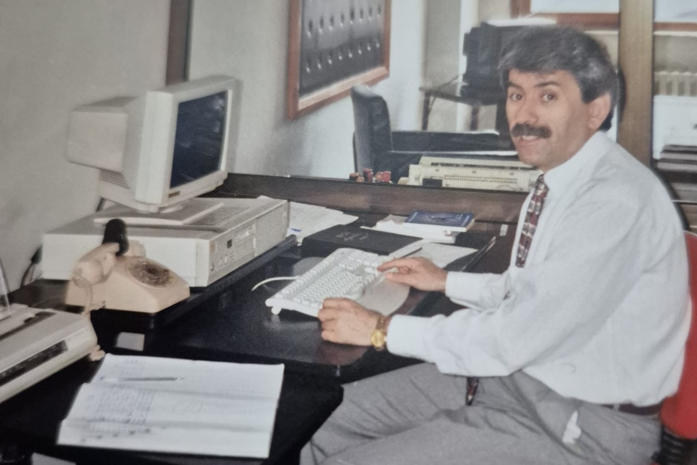 ZİYAD NEMLİ BÜYÜK ÖDÜLÜ OSMAN ÇAVUŞOĞLU'NA